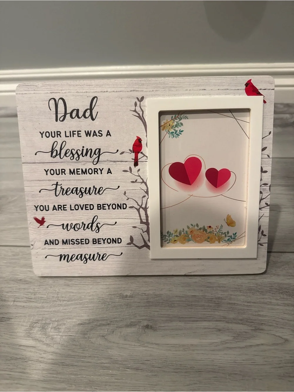 Dad Sentiment Photo Frame - White with Red Accents BRAND NEW